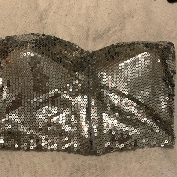 Bustier - Picture 1 of 3